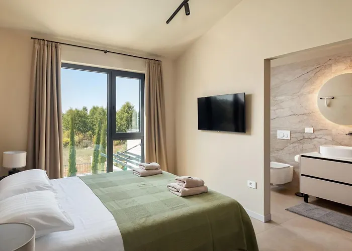 Tia 2 By Interhome