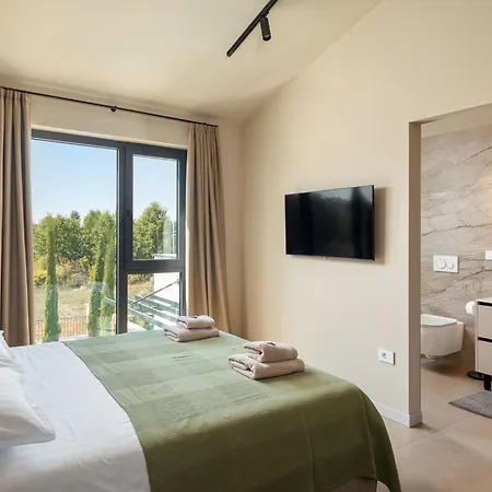 Tia 2 By Interhome