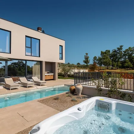 Tia 2 By Interhome Nova Vas (Porec)
